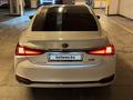 Lexus ES 300h F Sport Design 2023 годаүшін28 890 000 тг. в Алматы – фото 31