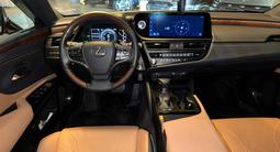 Lexus ES 300h F Sport Design 2023 года за 28 890 000 тг. в Алматы – фото 2