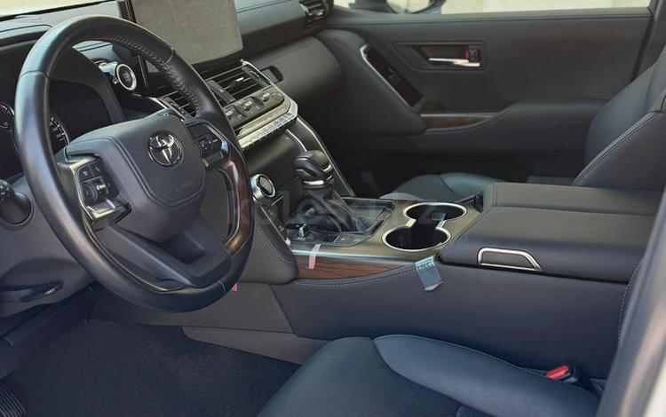 Toyota Land Cruiser — миниатюра 5