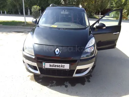 Renault Scenic 2010 года за 3 700 000 тг. в Актобе – фото 2