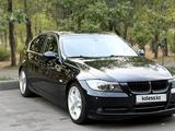 BMW 330 2007 годаүшін5 600 000 тг. в Алматы – фото 2