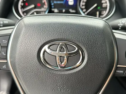 Toyota Camry 2019 года за 14 555 555 тг. в Алматы – фото 90