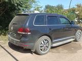 Volkswagen Touareg 2007 годаүшін3 200 000 тг. в Уральск – фото 3