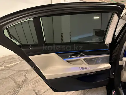 BMW 750 2019 года за 35 000 000 тг. в Шымкент – фото 41