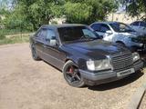 Mercedes-Benz E 300 1992 годаүшін1 800 000 тг. в Уральск – фото 4