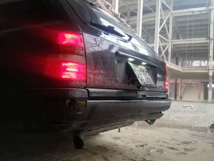 Mercedes-Benz E 200 1995 года за 1 900 000 тг. в Астана – фото 11