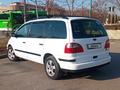 Ford Galaxy 2004 годаүшін3 200 000 тг. в Астана – фото 4