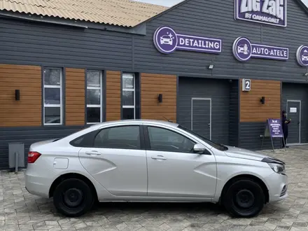 ВАЗ (Lada) Vesta 2015 года за 3 600 000 тг. в Атырау – фото 3