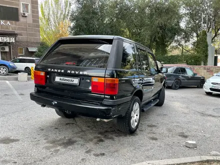 Land Rover Range Rover 1998 года за 4 500 000 тг. в Алматы – фото 4