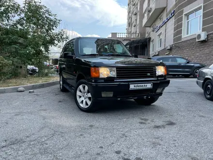 Land Rover Range Rover 1998 года за 4 500 000 тг. в Алматы – фото 2