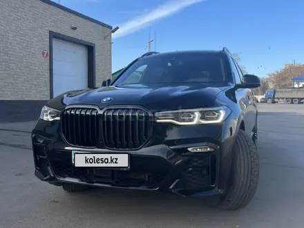 BMW X7 2022 года за 41 700 000 тг. в Костанай – фото 2