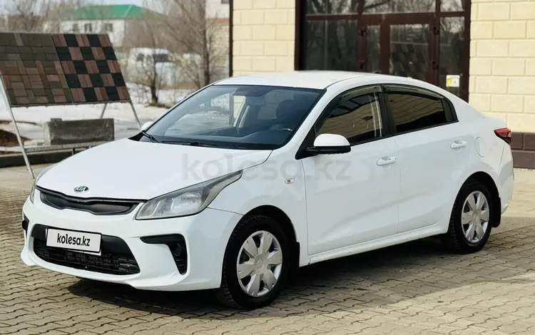 Kia Rio 2018 года за 3 800 000 тг. в Уральск