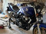Honda  CB 400 Super Four 2004 года за 2 400 000 тг. в Уральск