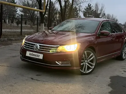 Volkswagen Passat 2016 года за 5 000 000 тг. в Алматы – фото 3