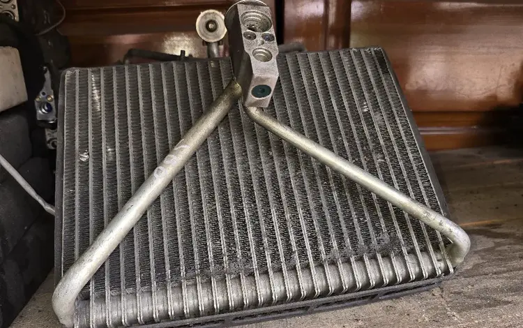 Испаритель радиатор кондиционера салона Вольвл С60 С80 за 20 000 тг. в Алматы