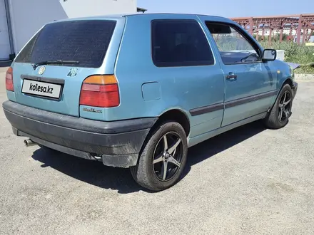 Volkswagen Golf 1993 года за 900 000 тг. в Алматы – фото 4