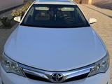 Toyota Camry 2012 годаfor8 500 000 тг. в Жанаозен