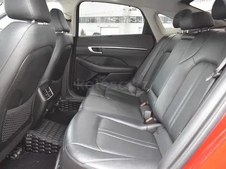 Hyundai Sonata Luxe 2021 года за 10 390 000 тг. в Алматы – фото 14