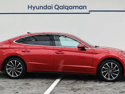 Hyundai Sonata Luxe 2021 года за 10 390 000 тг. в Алматы – фото 8