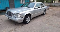 Mercedes-Benz E 220 1993 годаүшін1 800 000 тг. в Алматы – фото 2