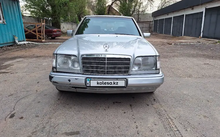 Mercedes-Benz E 220 1993 годаүшін1 950 000 тг. в Алматы