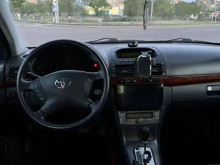 Toyota Avensis 2003 года за 3 300 000 тг. в Караганда – фото 9