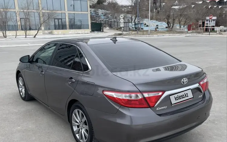 Toyota Camry 2016 года за 6 790 000 тг. в Актау