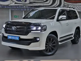 Toyota Land Cruiser Luxe