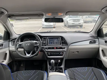 Hyundai Sonata 2018 года за 8 450 000 тг. в Алматы – фото 9