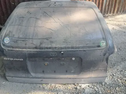 Крышка багажника на Nissan, Toyota, Volkswagen за 50 000 тг. в Алматы – фото 4