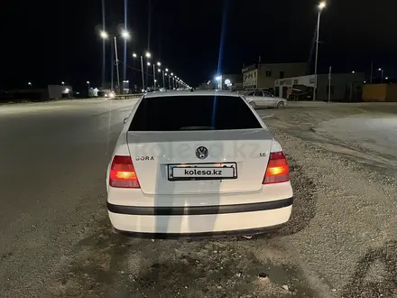 Volkswagen Bora 1999 года за 1 800 000 тг. в Атырау – фото 20