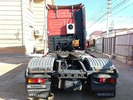 Mercedes-Benz  1843 1998 года за 7 500 000 тг. в Актау – фото 2