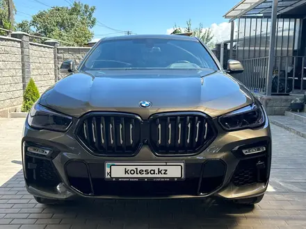 BMW X6 2021 года за 43 200 000 тг. в Алматы