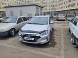 Hyundai Elantra 2019 года за 9 000 000 тг. в Астана