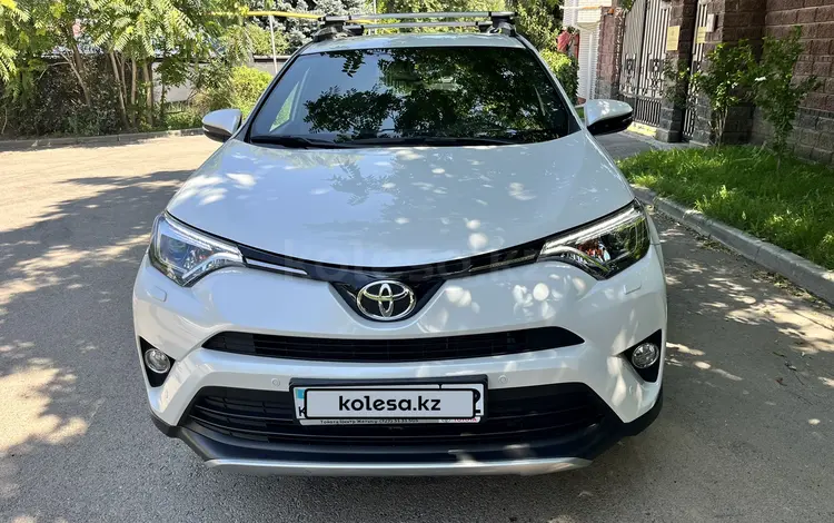 Toyota RAV4 2019 годаүшін13 300 000 тг. в Алматы