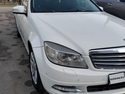 Mercedes-Benz C 180 2010 годаүшін5 000 000 тг. в Актобе – фото 2