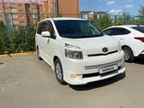 Toyota Voxy 2008 года за 7 500 000 тг. в Актобе – фото 3