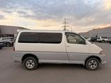 Toyota HiAce Regius 1998 года за 2 850 000 тг. в Алматы – фото 2