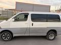 Toyota HiAce Regius 1998 годаүшін2 850 000 тг. в Алматы – фото 3