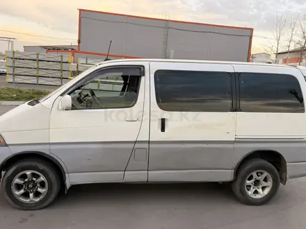 Toyota HiAce Regius 1998 года за 2 850 000 тг. в Алматы – фото 3