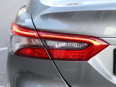 Toyota Camry Prestige 2023 года за 14 590 000 тг. в Астана – фото 10