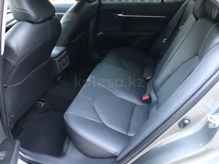 Toyota Camry Prestige 2023 года за 14 590 000 тг. в Астана – фото 20