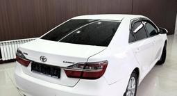 Toyota Camry 2015 годаүшін8 800 000 тг. в Актобе