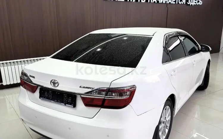 Toyota Camry 2015 года за 8 800 000 тг. в Актобе