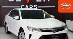 Toyota Camry 2015 годаүшін8 800 000 тг. в Актобе – фото 5