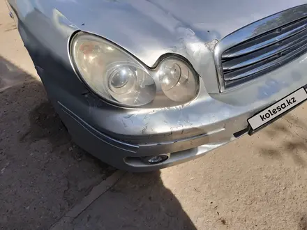 Hyundai Sonata 2004 года за 1 650 000 тг. в Тараз – фото 13