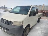 Volkswagen Transporter 2009 года за 5 000 000 тг. в Астана