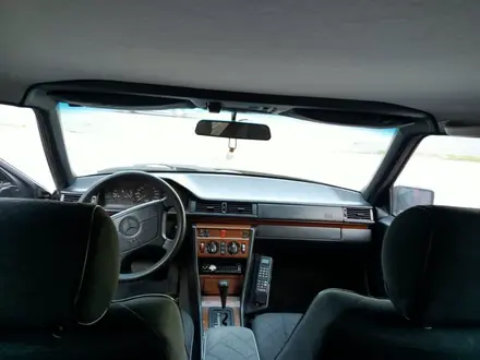 Mercedes-Benz E 280 1995 года за 3 500 000 тг. в Алматы – фото 16
