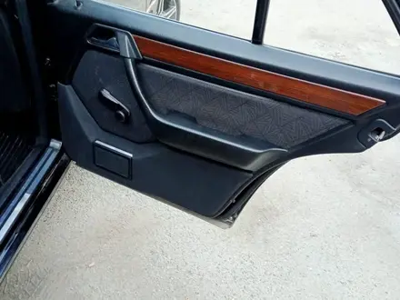 Mercedes-Benz E 280 1995 года за 3 500 000 тг. в Алматы – фото 26