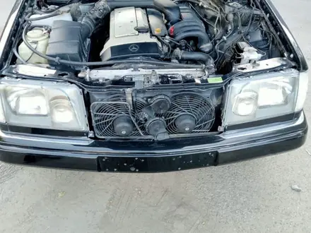 Mercedes-Benz E 280 1995 года за 3 500 000 тг. в Алматы – фото 32